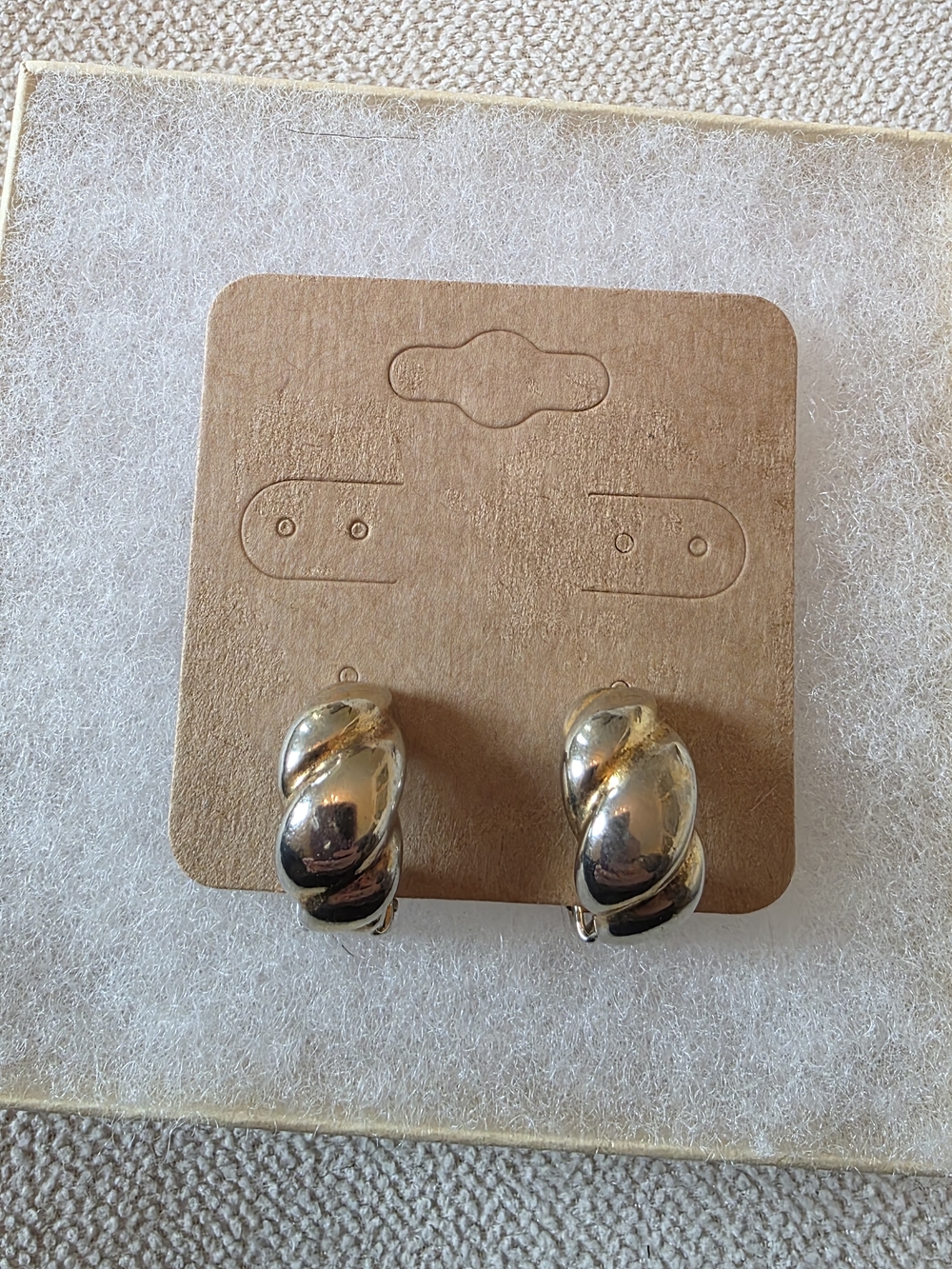 Gold Tone Twisted Hoop Clip On Earrings Chunky Vintage Style